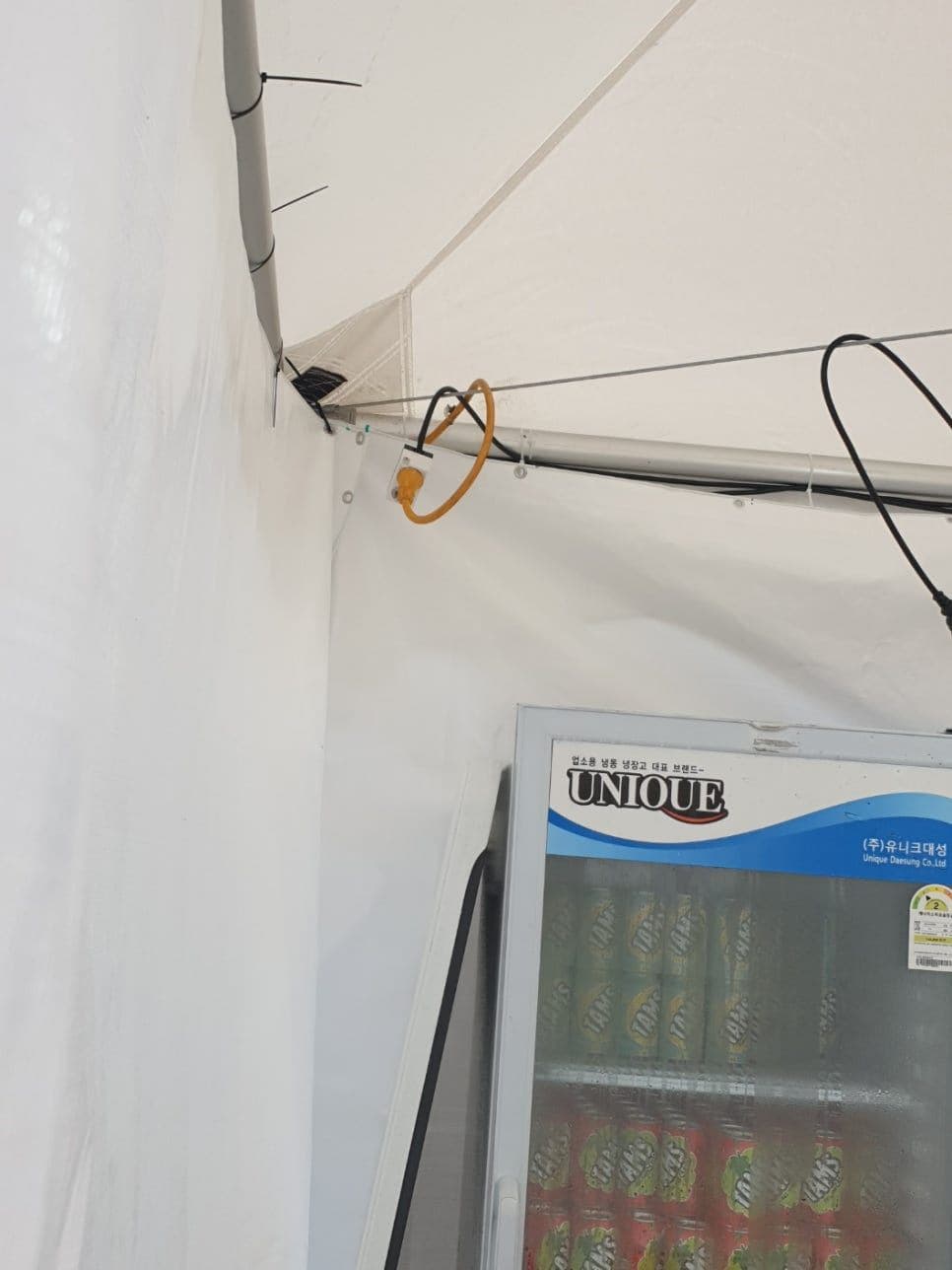 우천시 콘센트 천막 상부 설치