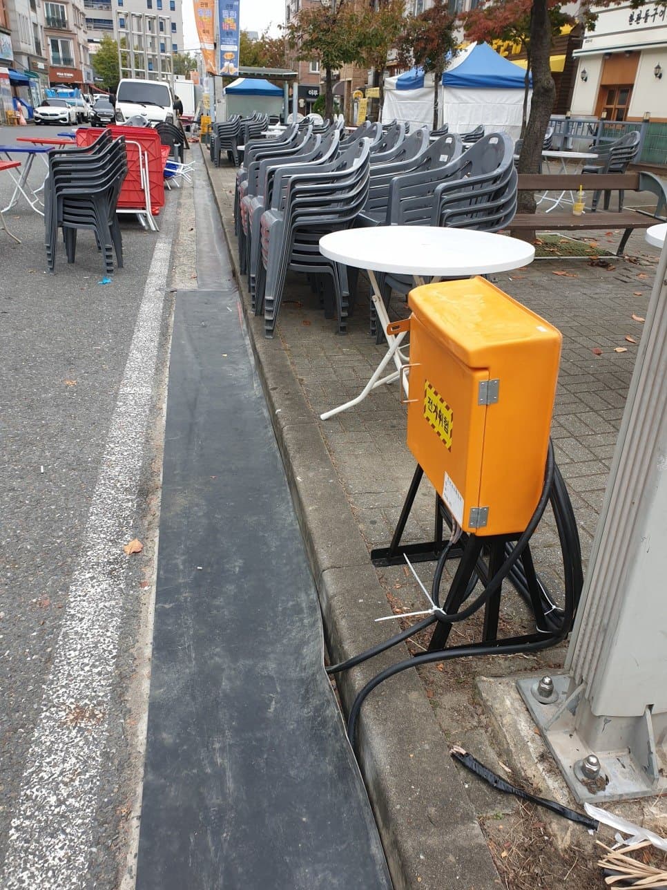 메인간선 고무덮게 사용